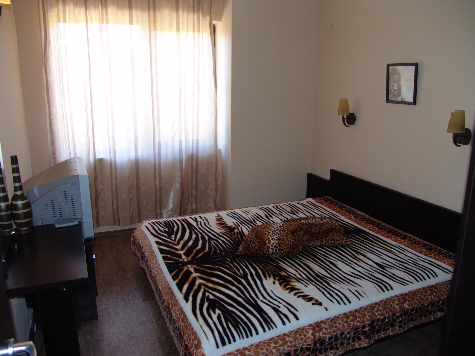 Hotel Buena Vissta Primorsko Esterno foto