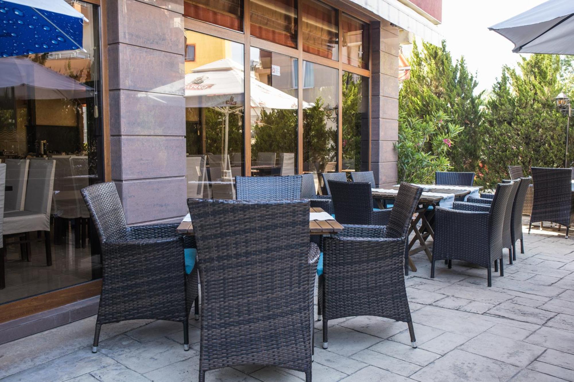 Hotel Buena Vissta Primorsko Esterno foto