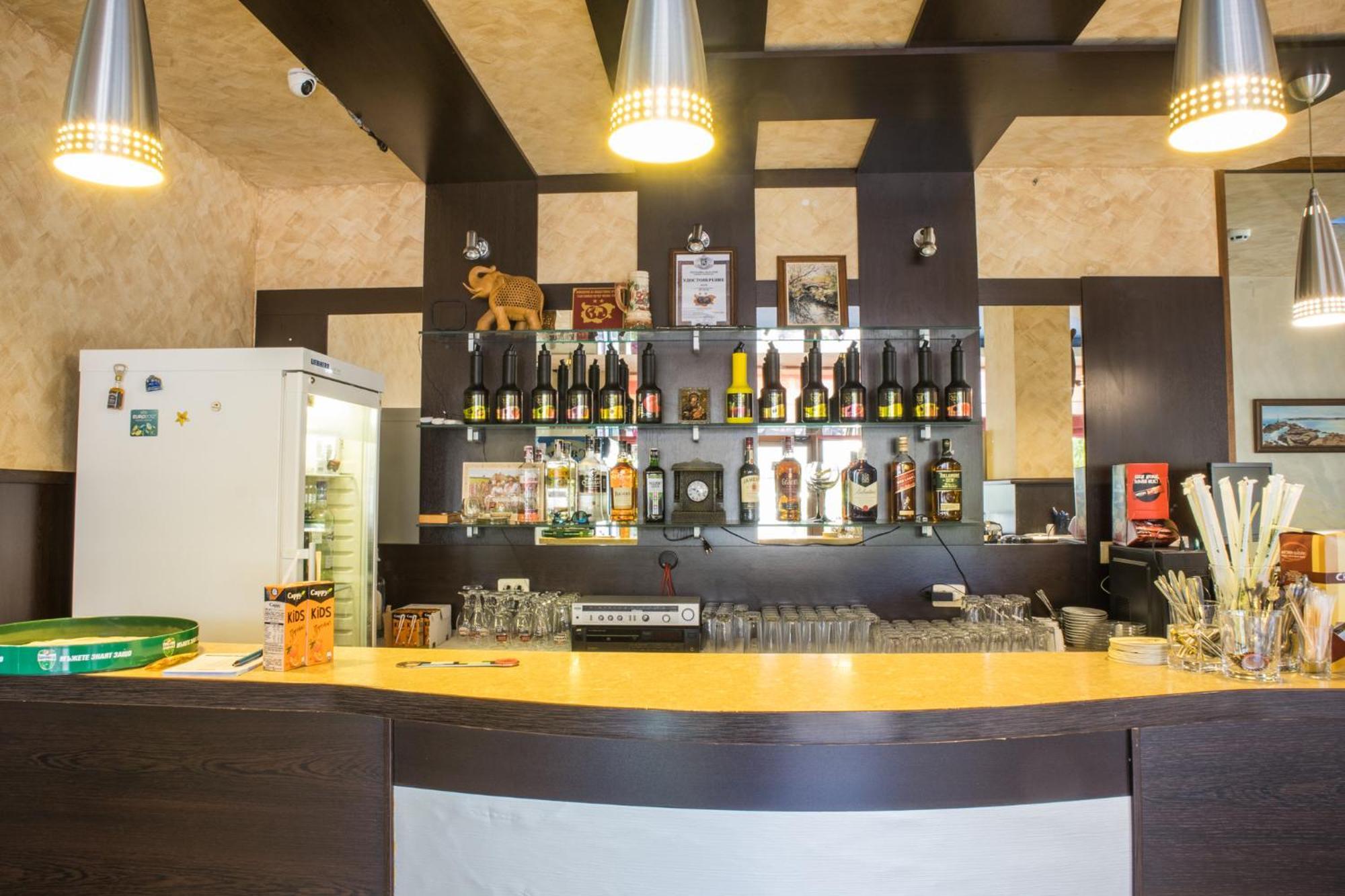 Hotel Buena Vissta Primorsko Esterno foto