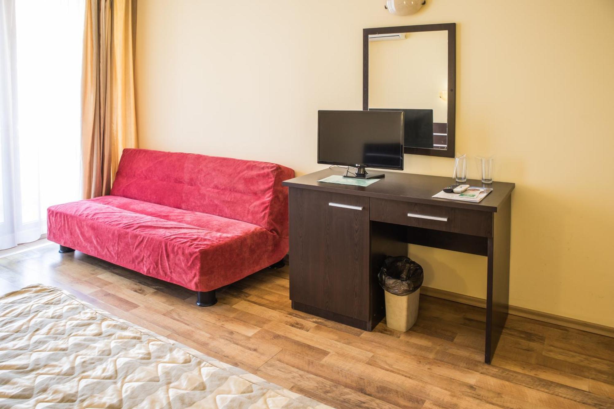 Hotel Buena Vissta Primorsko Esterno foto