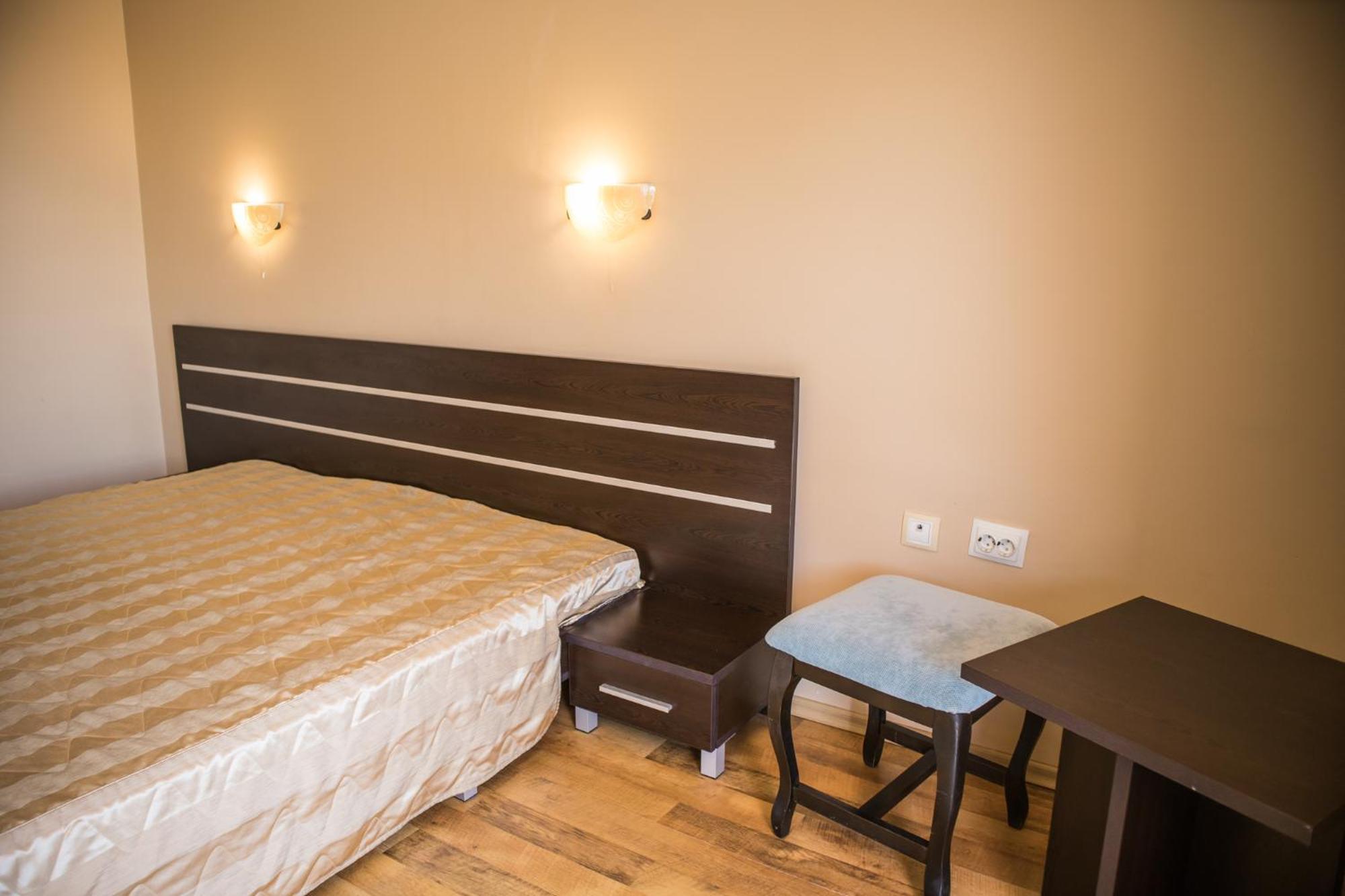 Hotel Buena Vissta Primorsko Esterno foto